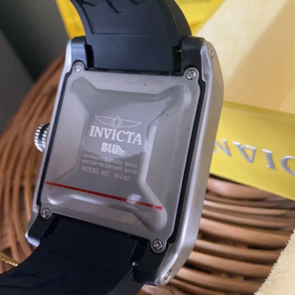 Invicta Men's BLU Analog Display Swiss Quart Watch - Picture 7 of 8